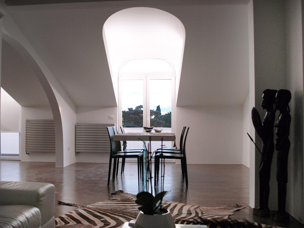 Apartment Klara Pola Esterno foto
